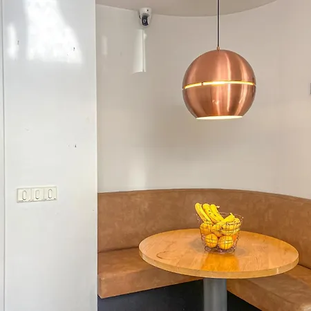 Ferienhaus Cozy In With Wifi Den Haag