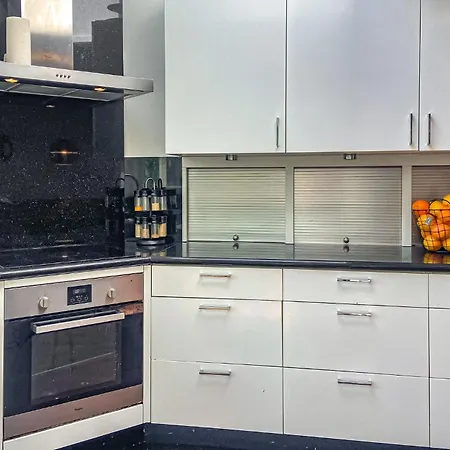 Beautiful In With Kitchen