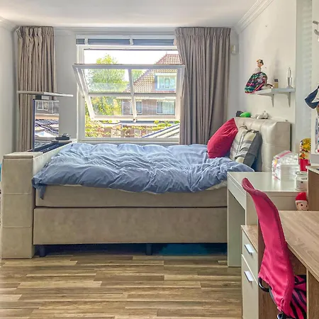 Beautiful In With Kitchen