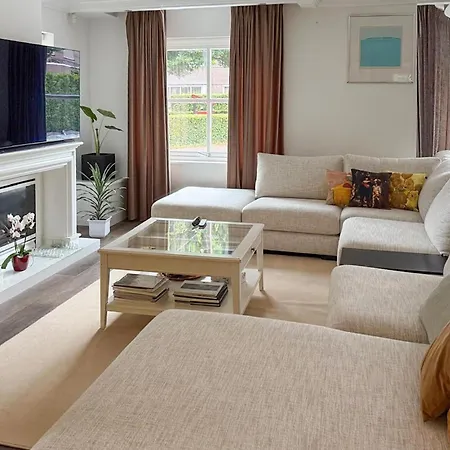 Cozy In With Wifi Haag